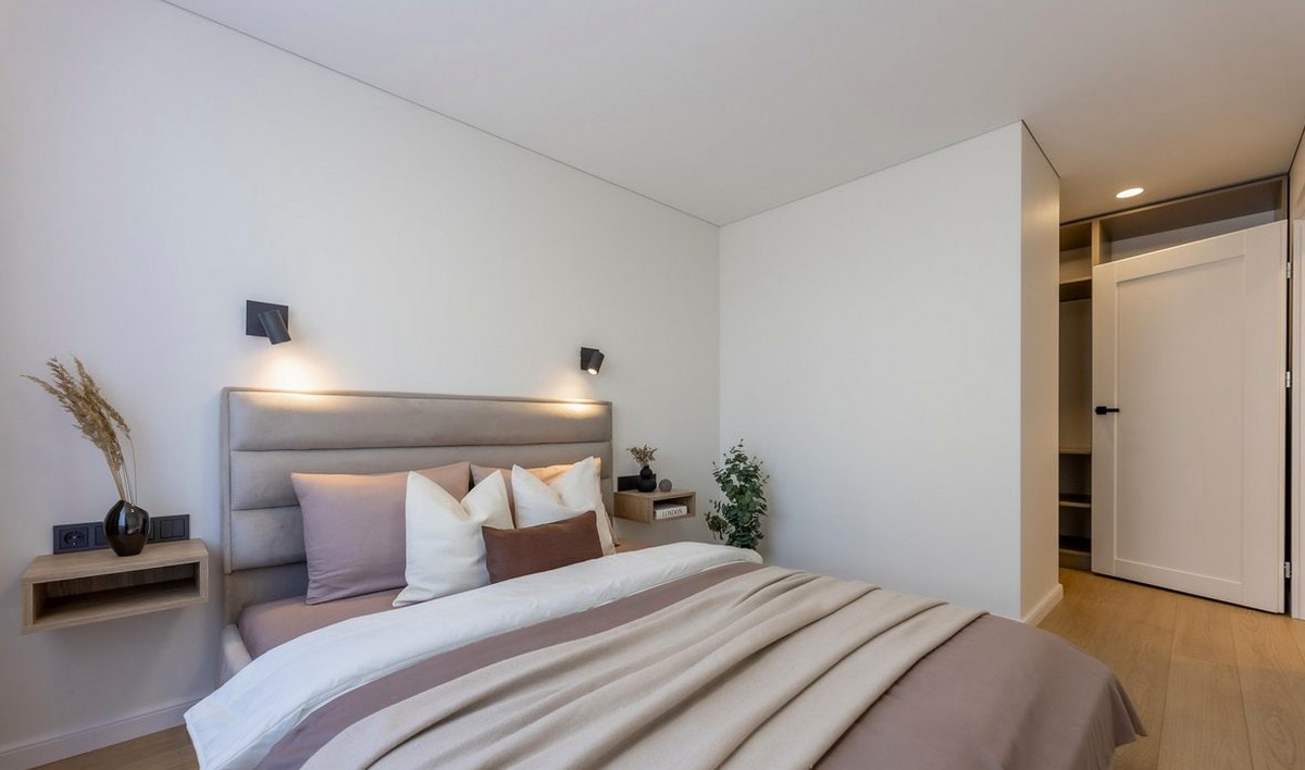 Stylish 1-Bedroom Apartment on Čaka iela, Riga
