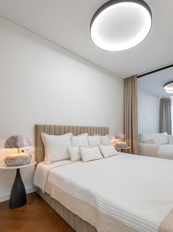 Premium 1-Bedroom Apartment on Elizabetes iela, Riga